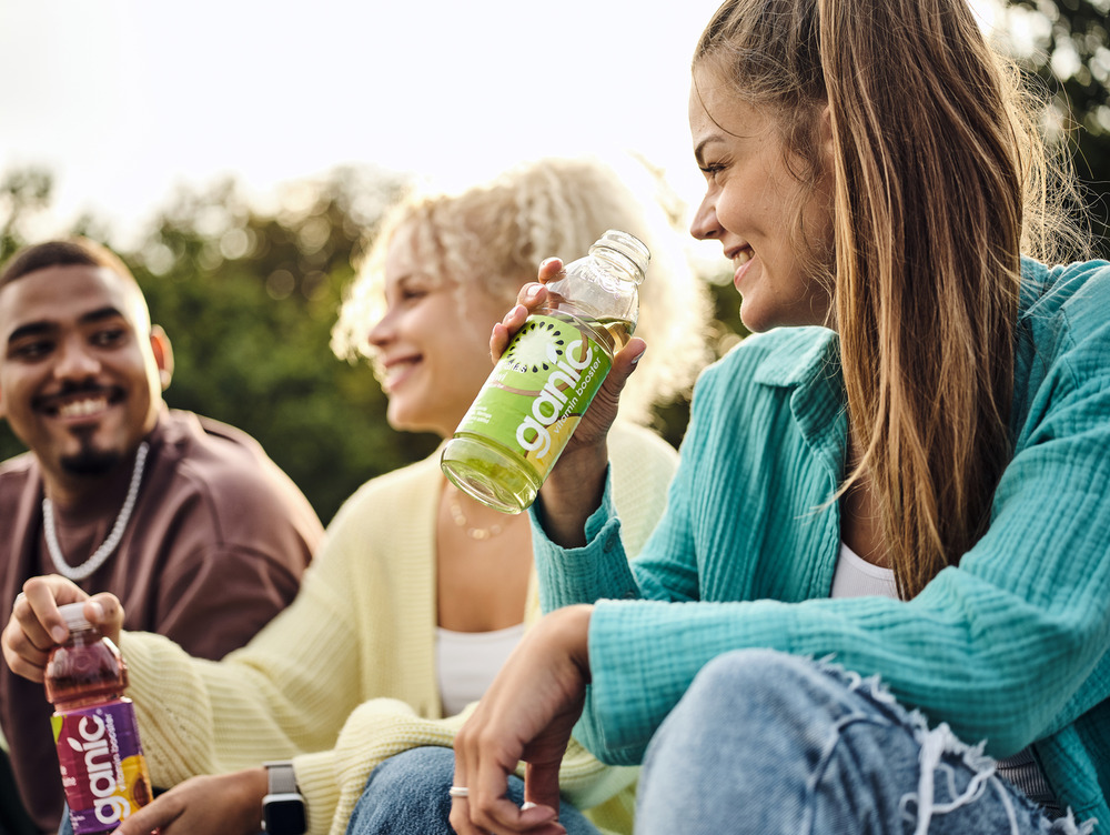 ganic vitamínová voda - Ananas Kiwi